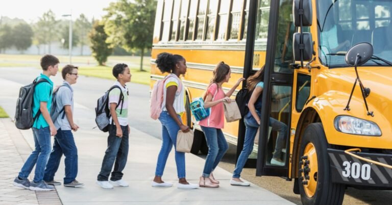 School Bus Attendant Jobs in Dubai